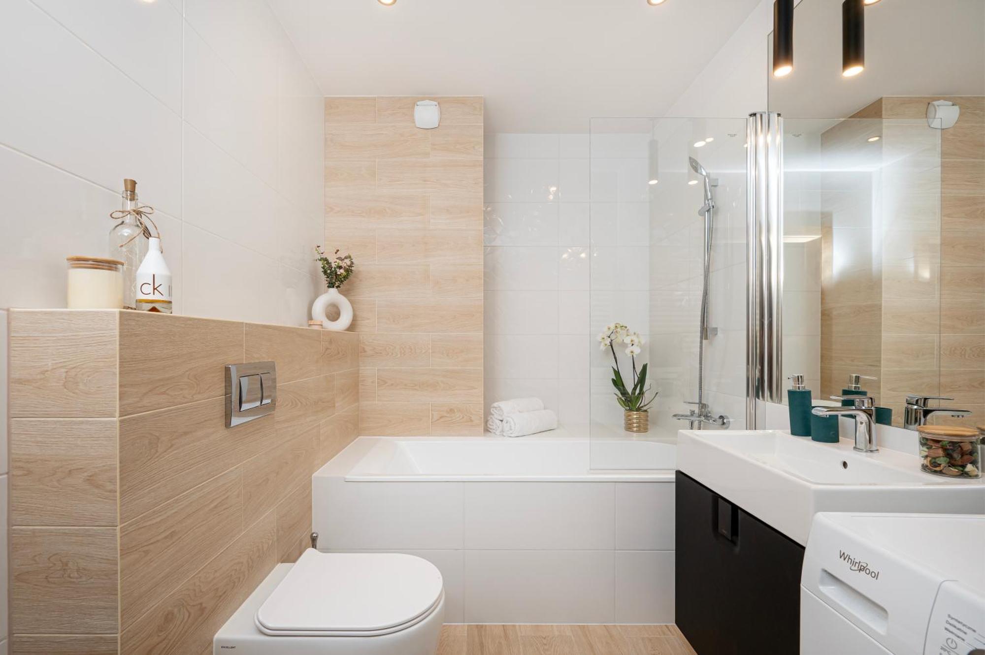 Manufaktura Residence - Apartamenty Prestiz Z Garazem Podziemnym I Dwoma Lazienkami วูดช์ ภายนอก รูปภาพ