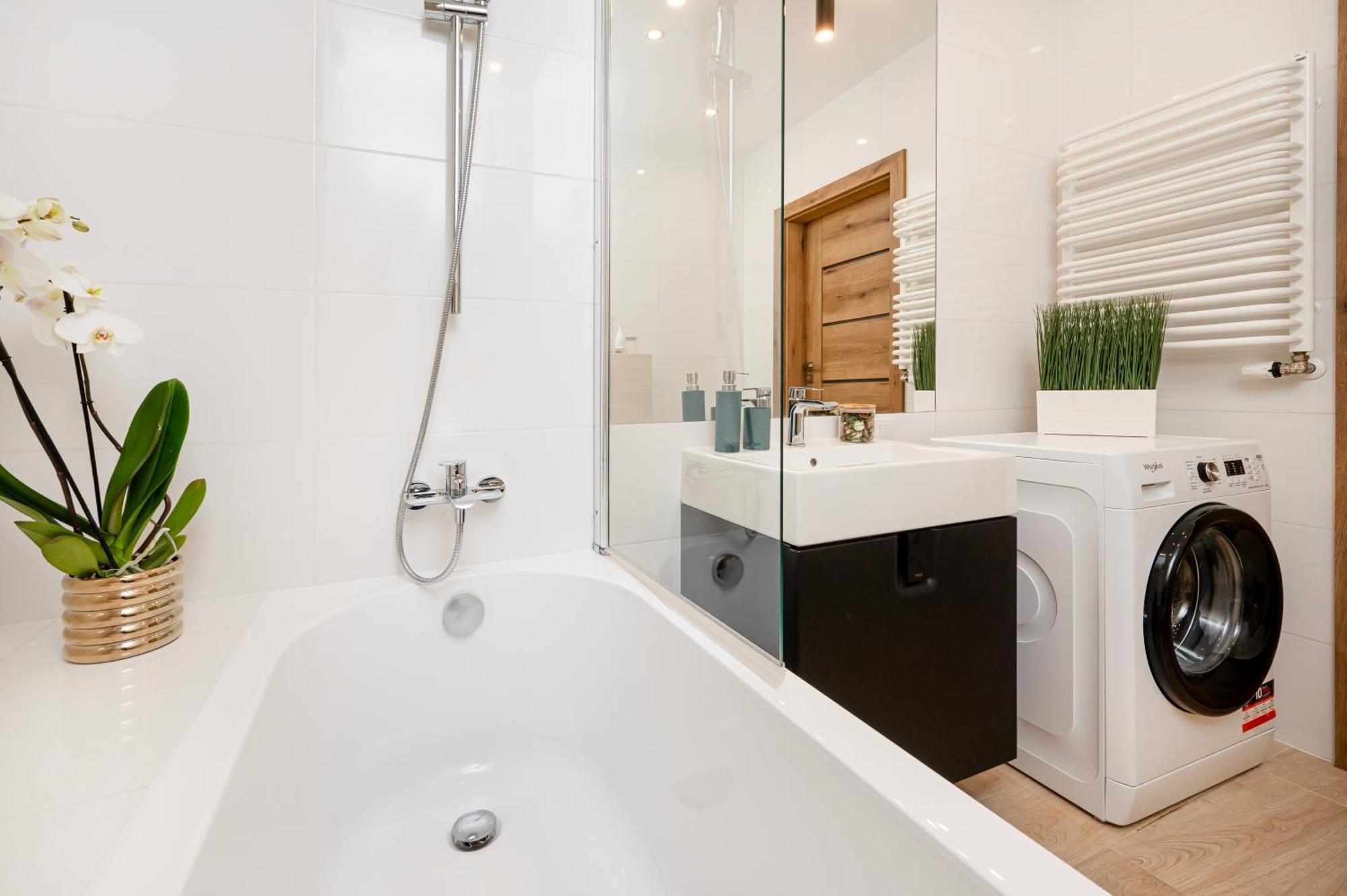 Manufaktura Residence - Apartamenty Prestiz Z Garazem Podziemnym I Dwoma Lazienkami วูดช์ ภายนอก รูปภาพ