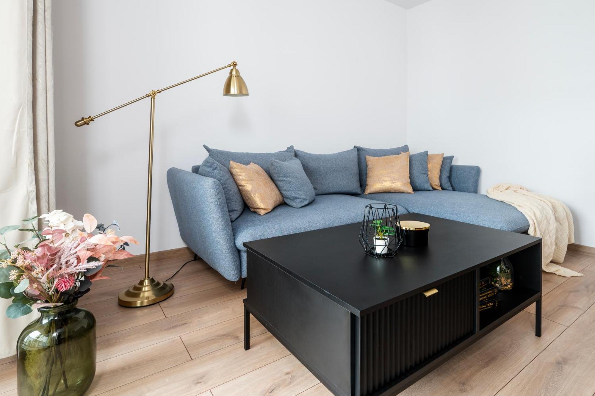 Manufaktura Residence - Apartamenty Prestiz Z Garazem Podziemnym I Dwoma Lazienkami วูดช์ ภายนอก รูปภาพ
